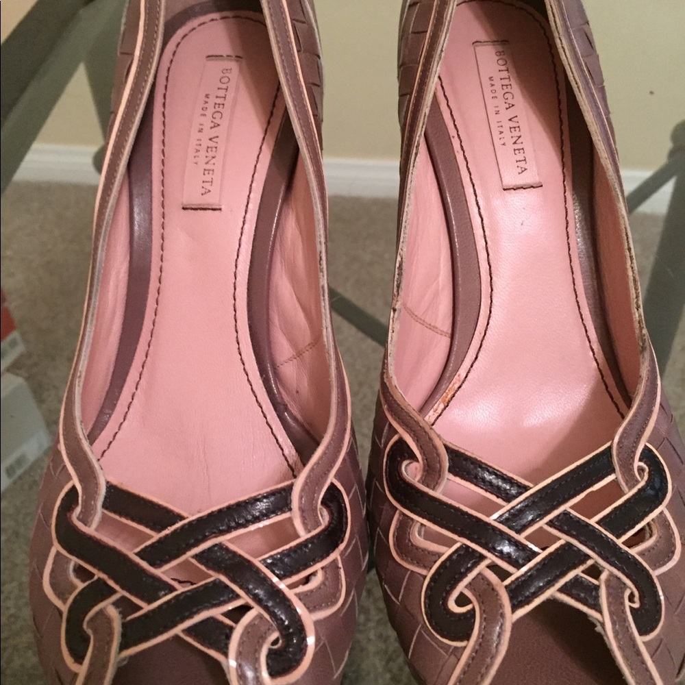 Authentic Bottega Veneta Peep Toe Heels Sz. 38